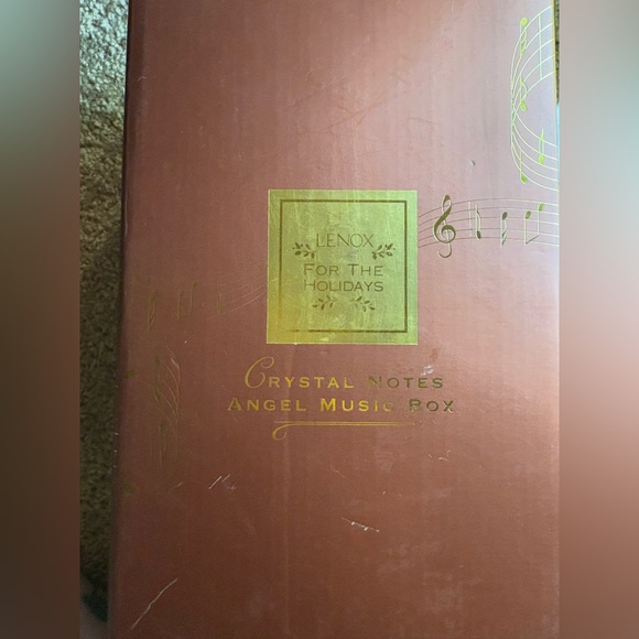 Vintage Lenox Angel Music Box - Picture 10 of 15